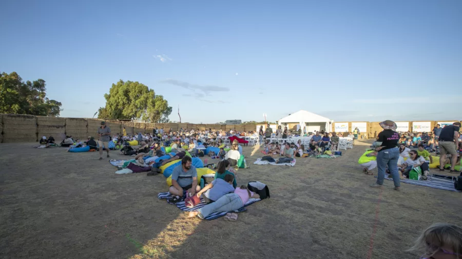 Narrogin Haybales_2023_21 A0909