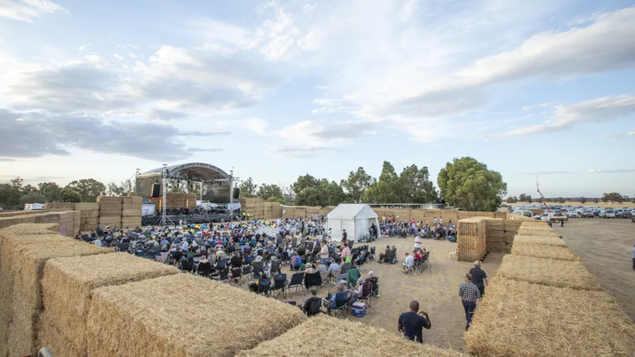 Narrogin Haybales_2023_21 A0965
