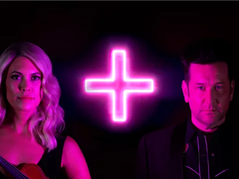 PLUS_Kav Temperley_800x500_12