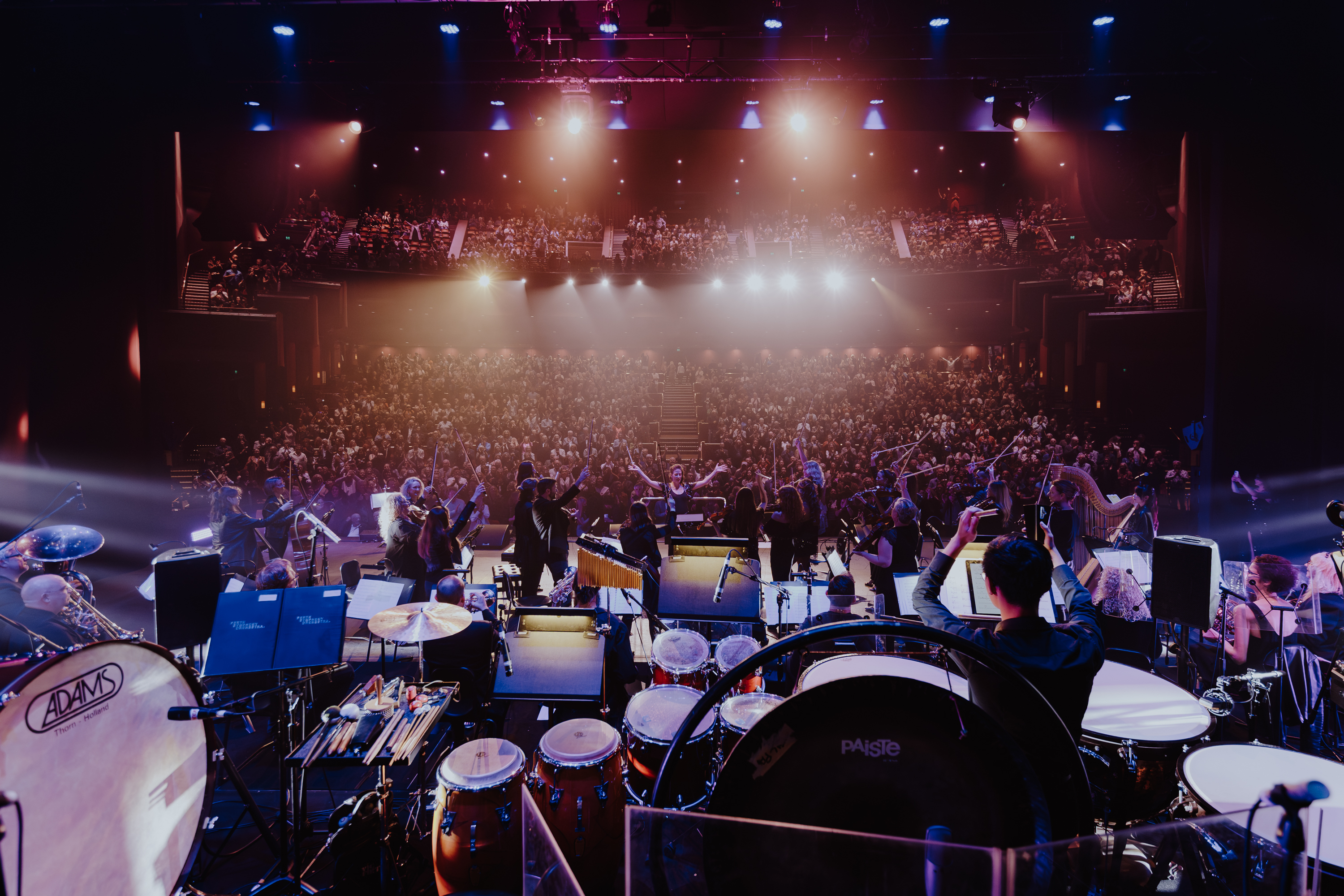 PSO INXS CROWN THEATRE HERO NUSHADE 24